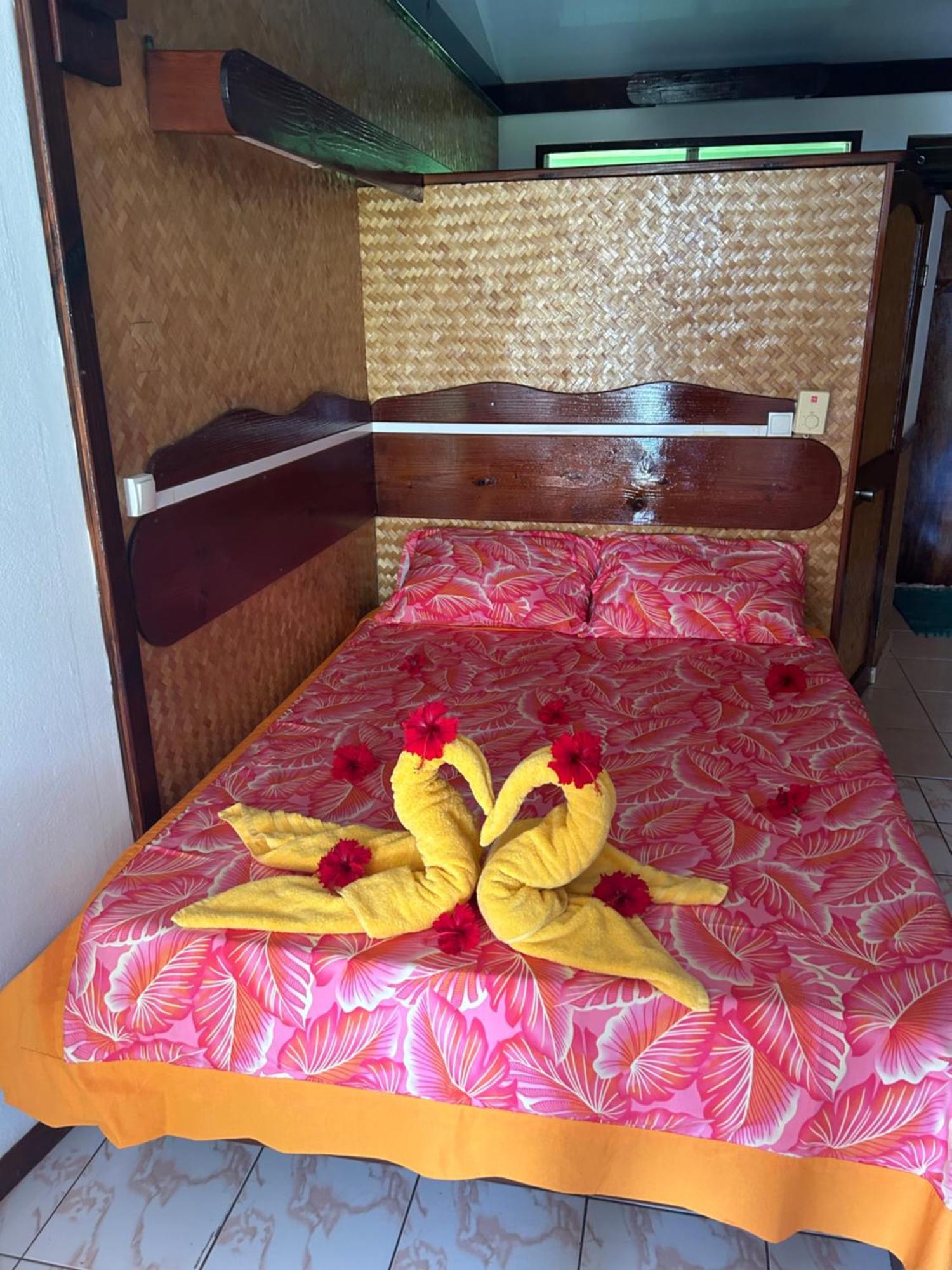 Raiatea Bellevue Hotel Uturoa Bagian luar foto